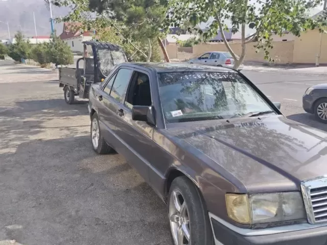 Mercedes-Benz W201, 1991 1, avtobaza.tj
