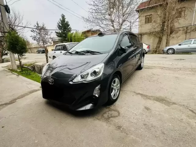 Toyota Aqua, 2015 1, avtobaza.tj
