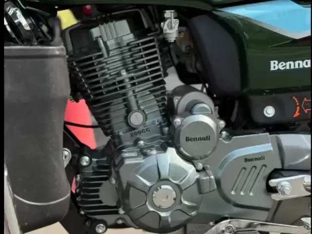 Suzuki мотоцикл, 2025 1, avtobaza.tj