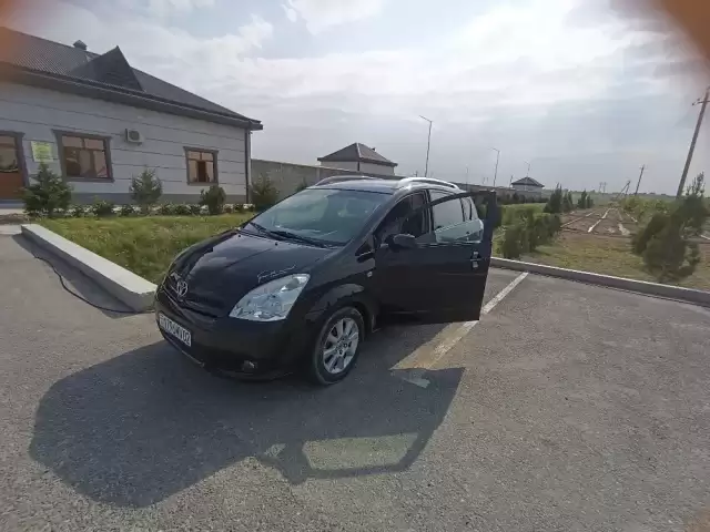 Toyota Corola Verso, 2006 1, avtobaza.tj