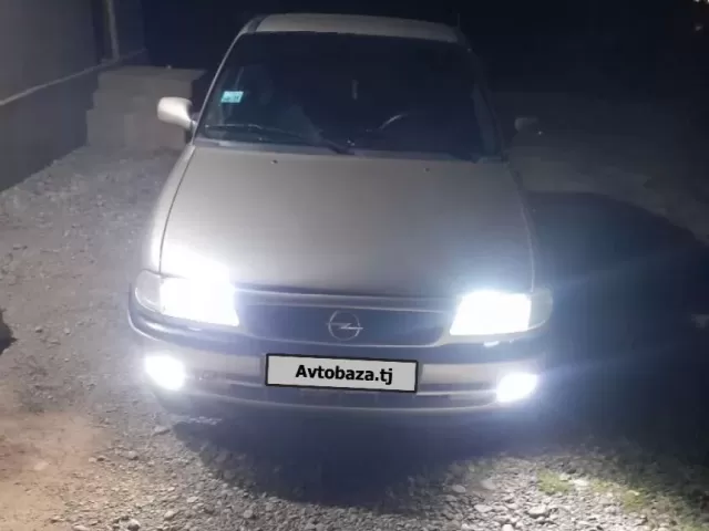 Opel Astra F 1, avtobaza.tj