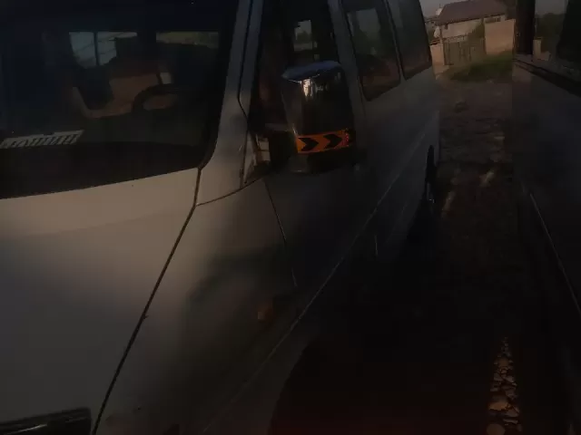 Mercedes-Benz Спринтер, 2001 1, avtobaza.tj