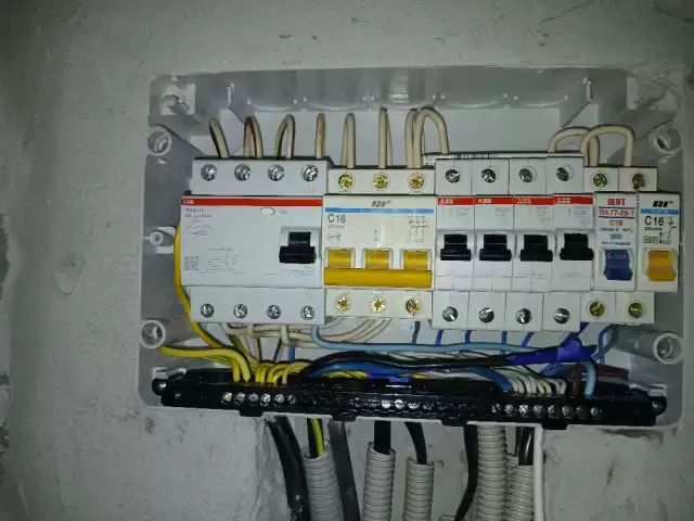 Услуги ремонт отделка 1, farmo.tj