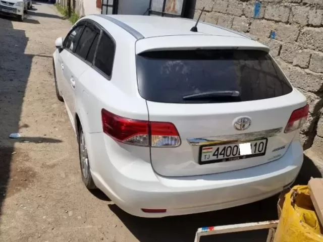 Toyota Avensis 1, avtobaza.tj