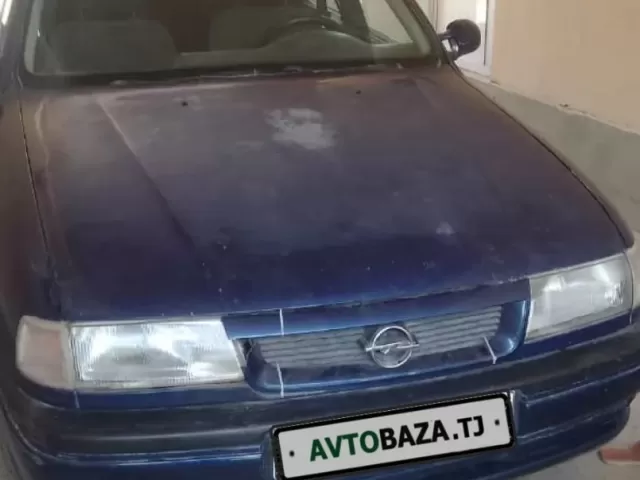 Opel Vectra A 1, avtobaza.tj