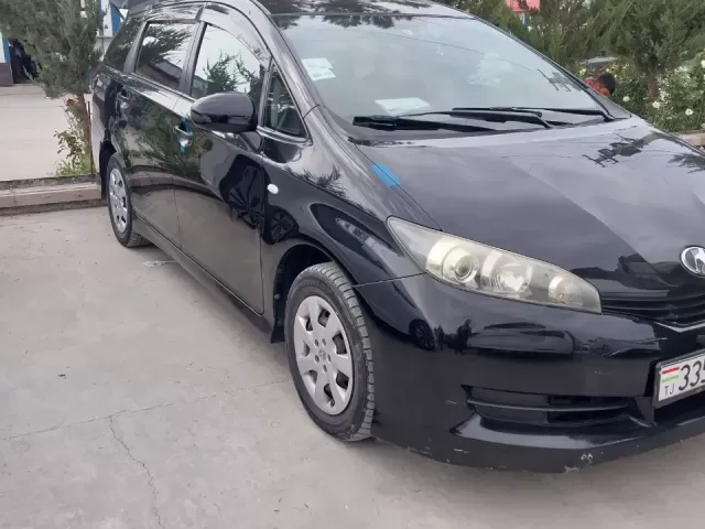 Toyota Wish 1, avtobaza.tj