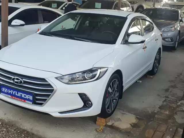 Hyundai Avante, 2015 1, avtobaza.tj