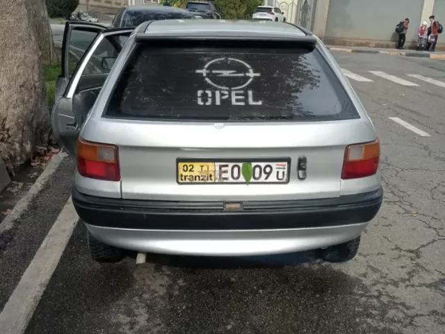 Opel Astra F 1, avtobaza.tj