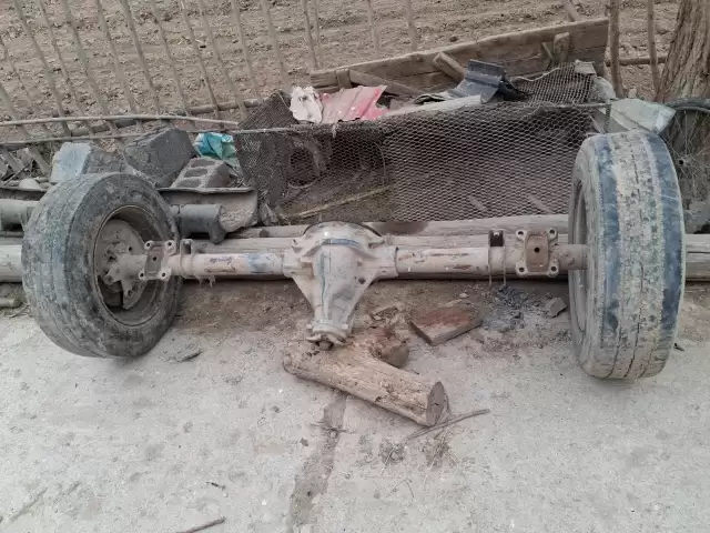 Задне мос 1моста 1, avtobaza.tj