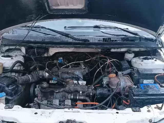 Kia Carnival, 2001 1, avtobaza.tj