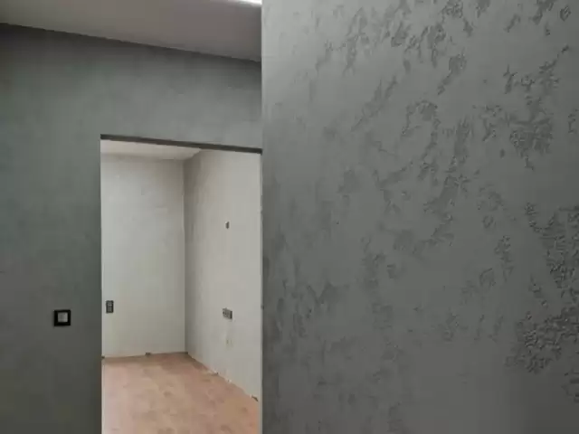 Краска кардани Дарвозахо и решоткахо 1, farmo.tj