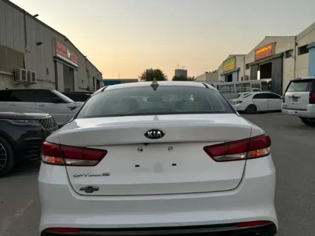 Kia Optima 1, avtobaza.tj