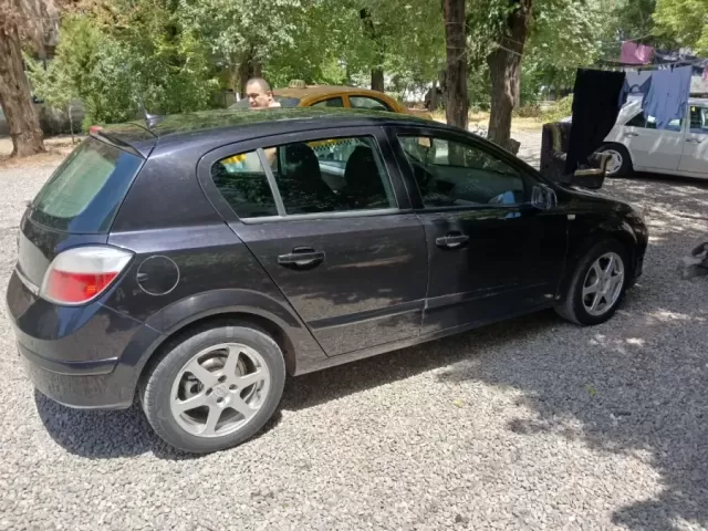 Opel Astra H 1, avtobaza.tj