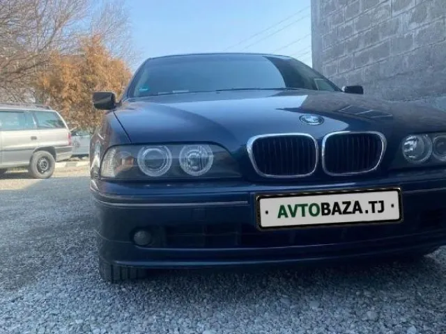 BMW 5 Series 520 1, avtobaza.tj