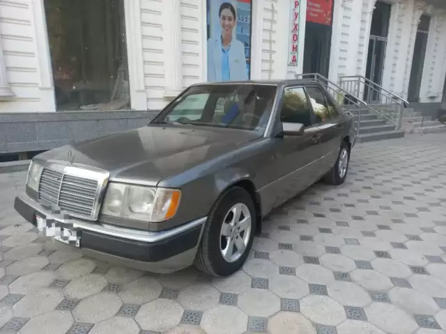 Mercedes-Benz W124, 1990 1, avtobaza.tj Mercedes-Benz W124, 1990 1, avtobaza.tj