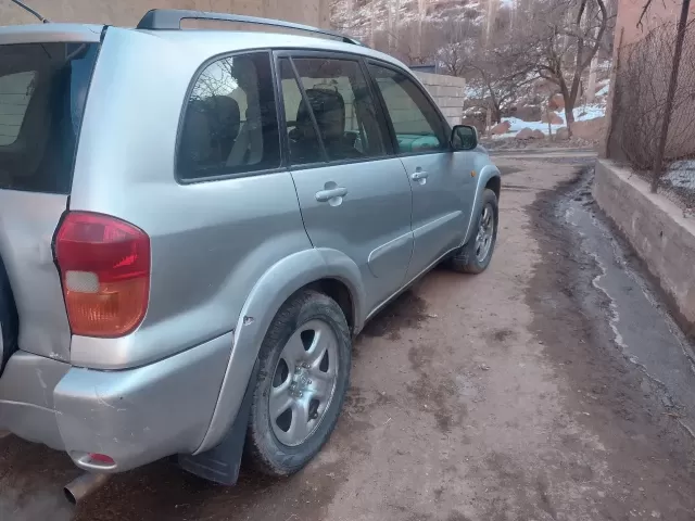 Toyota RAV 4, 2001 1, avtobaza.tj