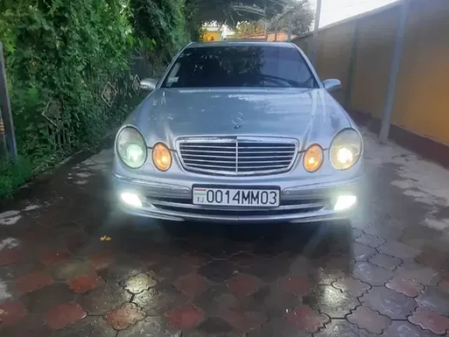 Mercedes-Benz E class, 2005 1, avtobaza.tj