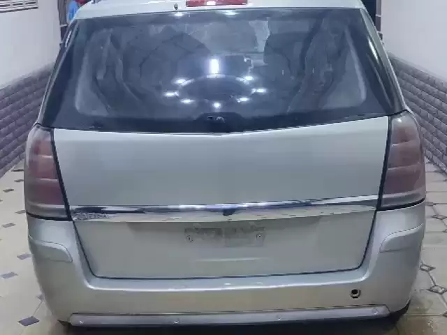 Opel Zafira, 2008 1, avtobaza.tj