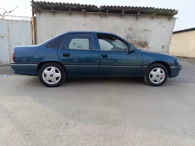Opel Vectra A, 1995 1, avtobaza.tj
