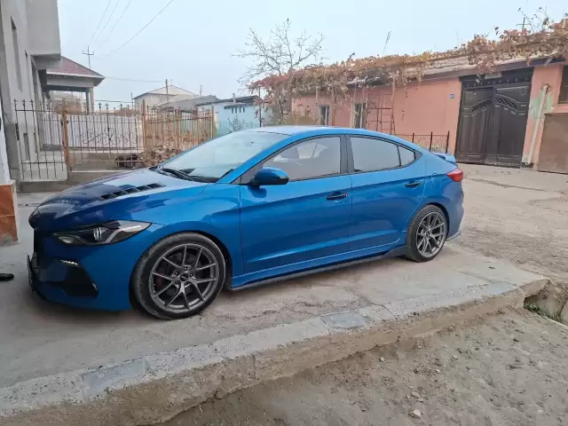 Hyundai Avante, 2017 1, avtobaza.tj