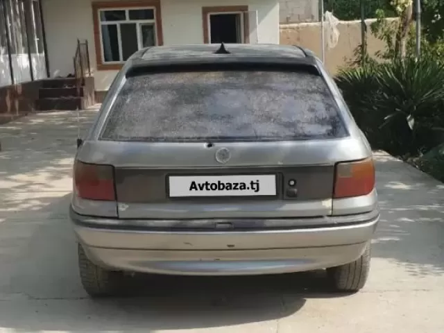 Opel Astra F 1, avtobaza.tj