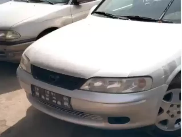 Opel Vectra B, 1998 1, avtobaza.tj Opel Vectra B, 1998 1, avtobaza.tj