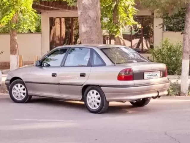 Opel Astra F 1, avtobaza.tj