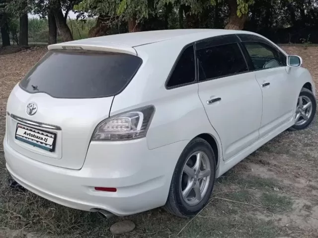 Toyota Mark X ZiO 1, avtobaza.tj