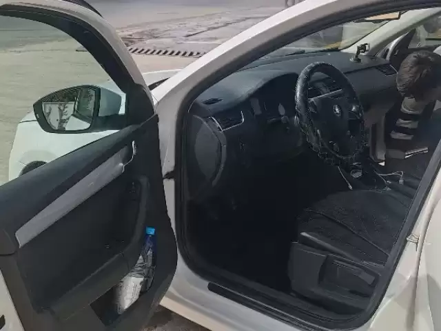 Skoda Octavia, 2013 1, avtobaza.tj