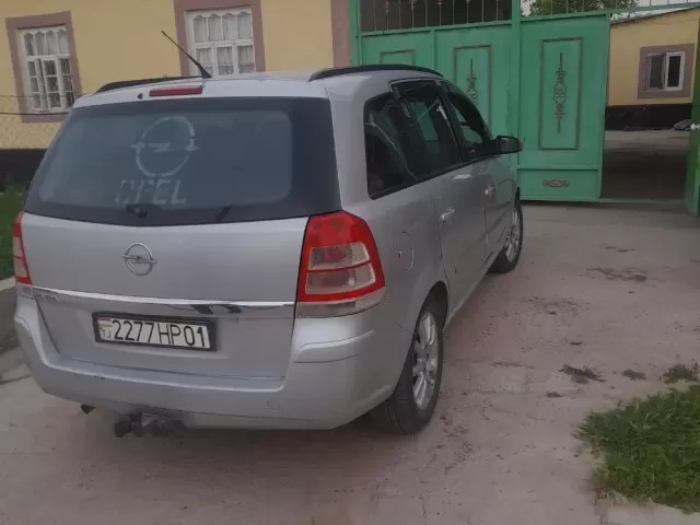 Opel Zafira, 2009 1, avtobaza.tj