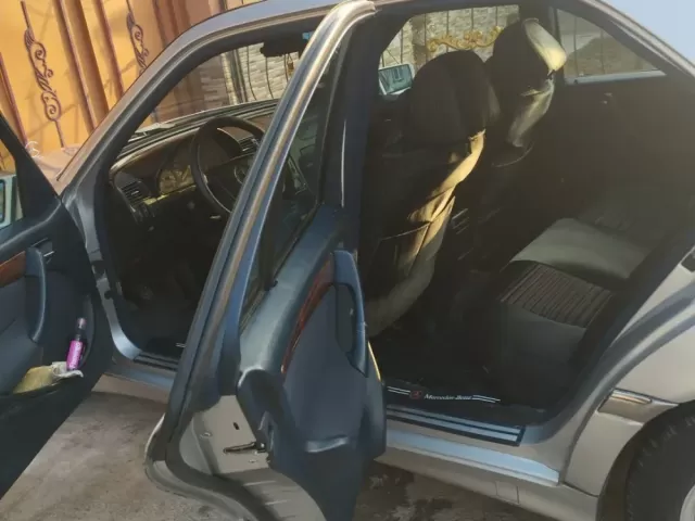 Mercedes-Benz C class, 1999 1, avtobaza.tj