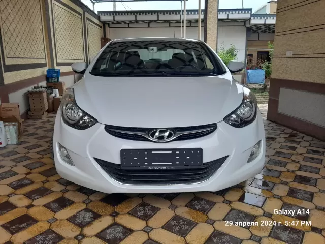 Hyundai Avante 1, avtobaza.tj