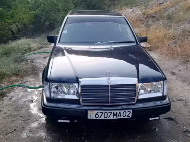 Mercedes-Benz W124, 1992 1, avtobaza.tj