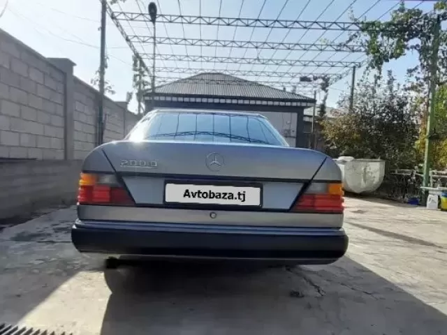 Mercedes-Benz W124 1, avtobaza.tj