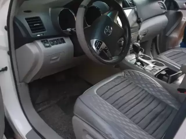 Toyota Highlander, 2014 1, avtobaza.tj