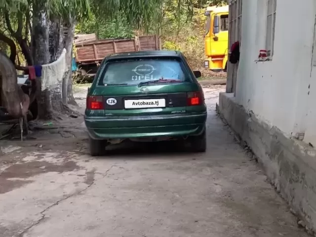 Opel Astra F 1, avtobaza.tj