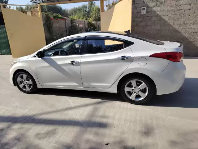 Hyundai Avante, 2011 1, avtobaza.tj