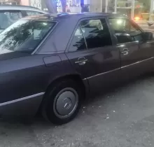 Mercedes-Benz W124, 1991 в Худжанд 