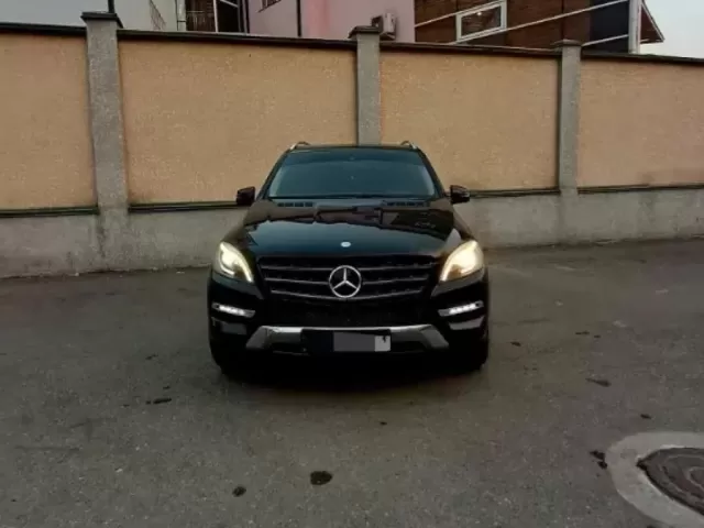 Mercedes-Benz ML class, 2013 1, avtobaza.tj