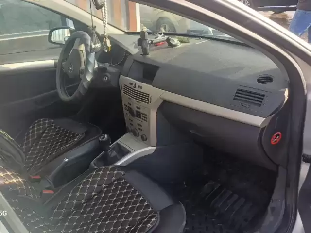 Opel Astra H, 2008 1, avtobaza.tj Opel Astra H, 2008 1, avtobaza.tj