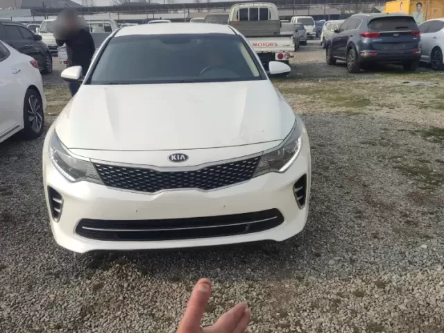 Kia K5, 2017 1, avtobaza.tj