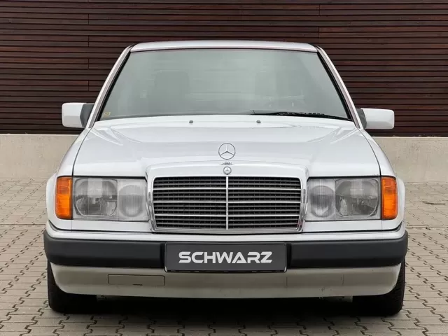 Mercedes-Benz W124 1, avtobaza.tj