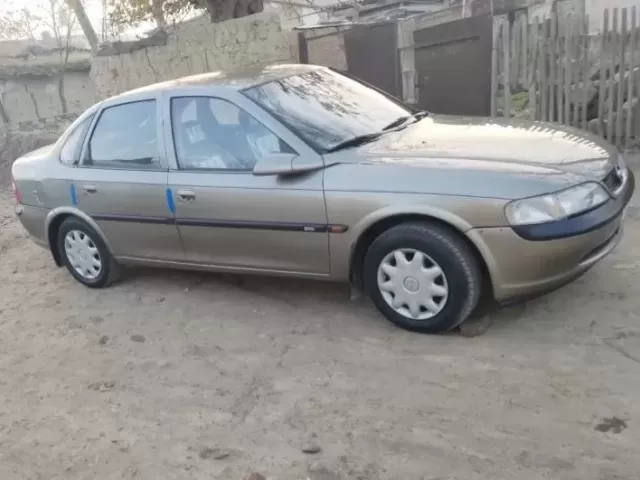 Opel Vectra B 1, avtobaza.tj