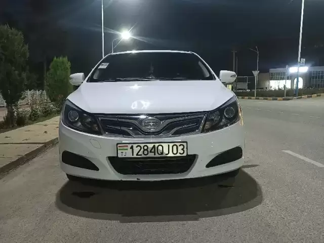 BYD E5, 2019 1, avtobaza.tj