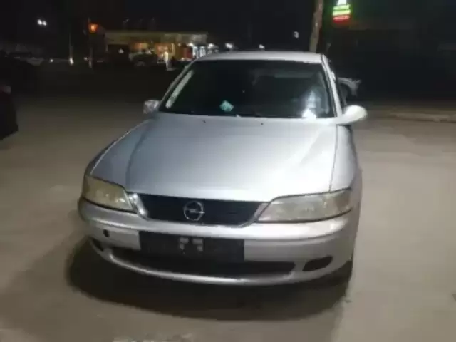 Opel Vectra B, 2000 1, avtobaza.tj