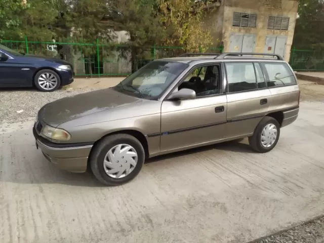 Opel Astra F 1, avtobaza.tj