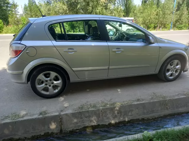 Opel Astra H, 2006 1, avtobaza.tj
