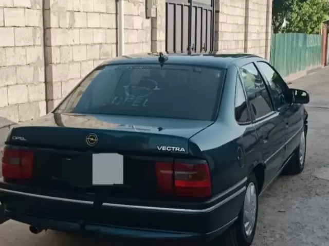 Opel Vectra A 1, avtobaza.tj