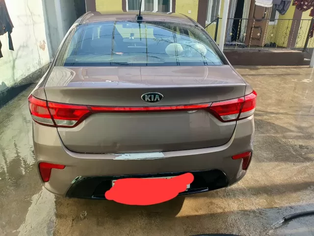 Kia Rio, 2019 1, avtobaza.tj