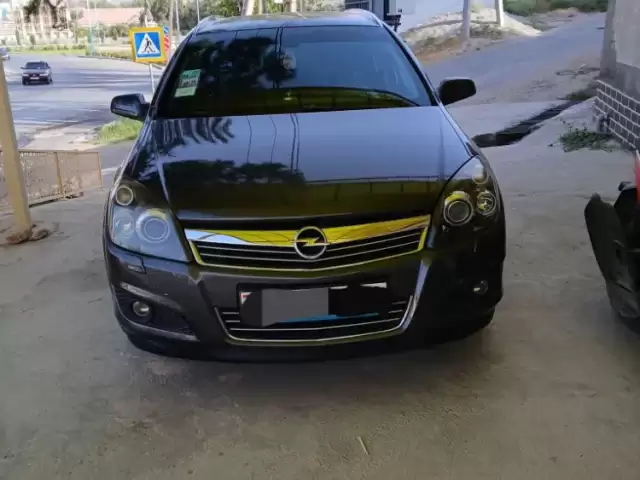 Opel Astra H, 2009 1, avtobaza.tj